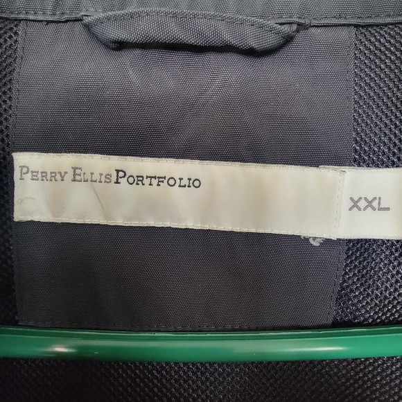 Perry Ellis men's jacket - Picture 3 of 3